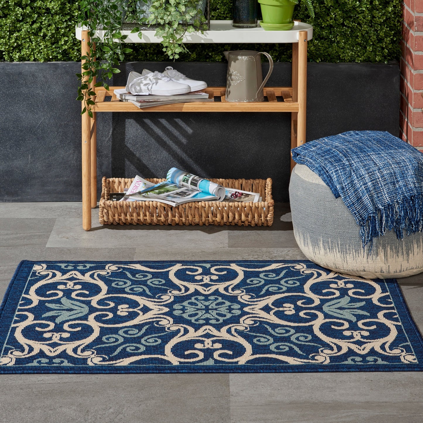 Nourison – Teppich für drinnen und draußen, karibisches Blumenmuster, geometrisches Muster