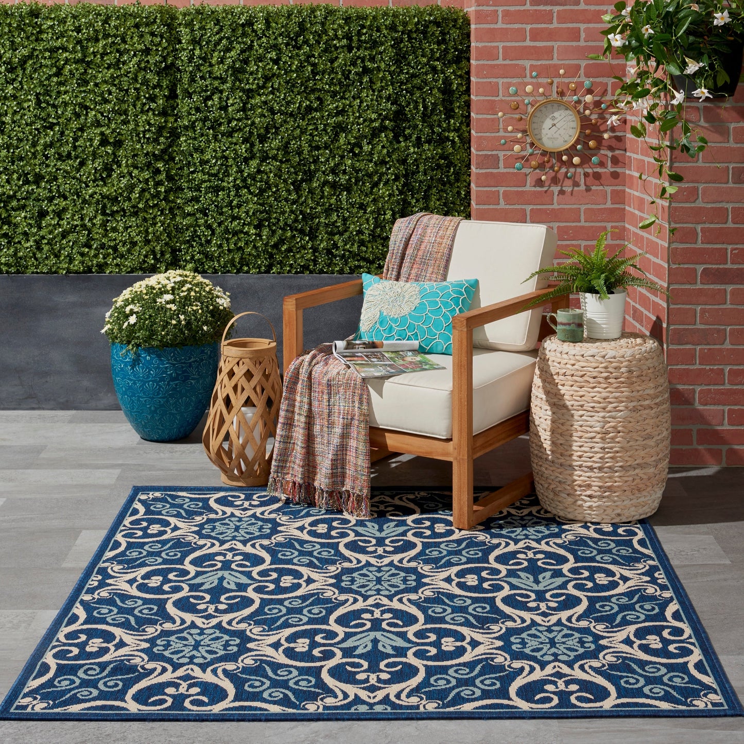 Nourison – Teppich für drinnen und draußen, karibisches Blumenmuster, geometrisches Muster