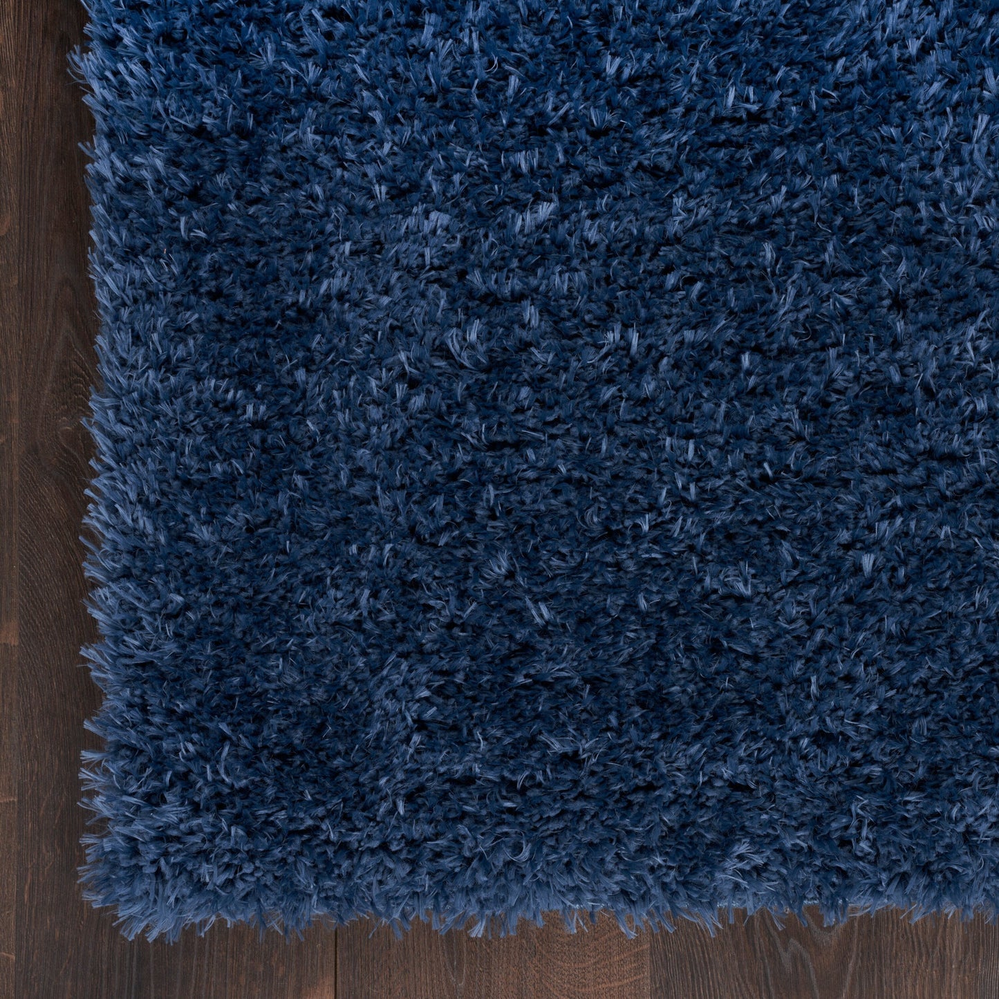 Nourison Lush Shag Moderner, massiver Shag-Teppich