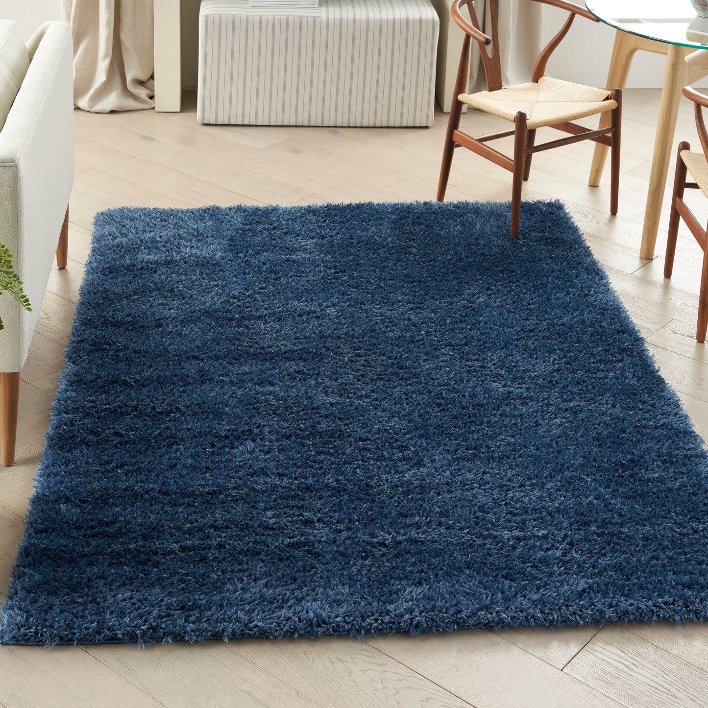 Nourison Lush Shag Moderner, massiver Shag-Teppich