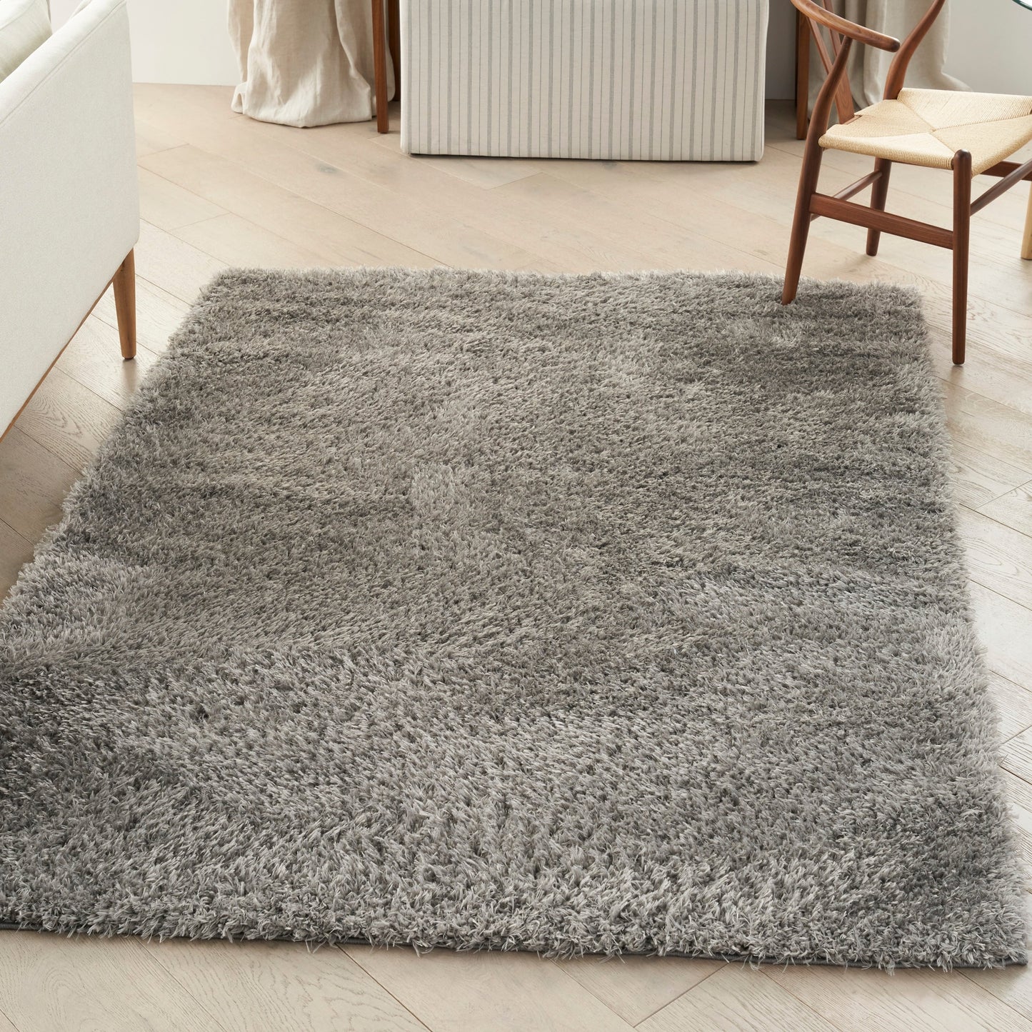 Nourison Lush Shag Moderner, massiver Shag-Teppich