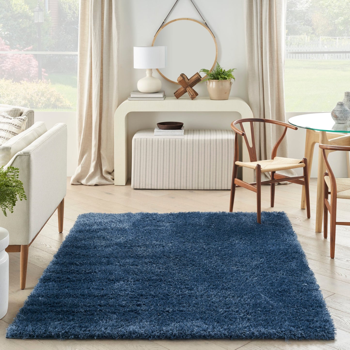 Nourison Lush Shag Moderner, massiver Shag-Teppich