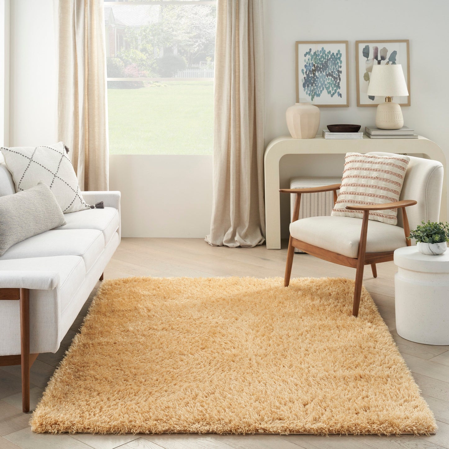 Nourison Lush Shag Moderner, massiver Shag-Teppich