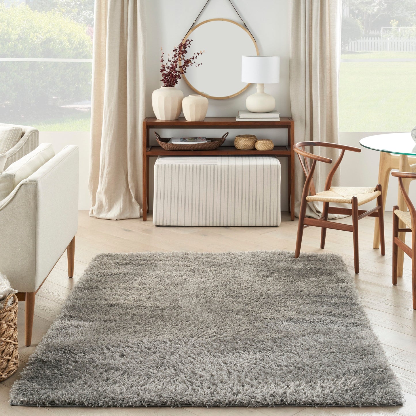 Nourison Lush Shag Moderner, massiver Shag-Teppich