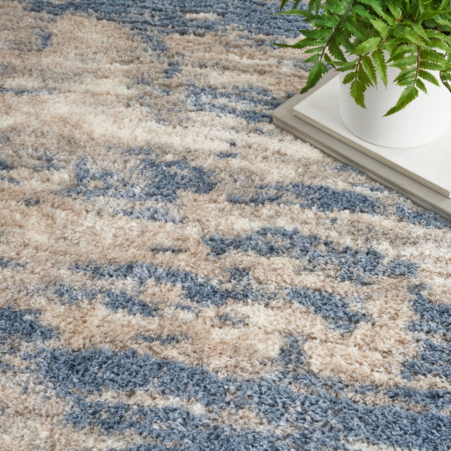 Nourison Luxuriöser Shag Abstract Glam Ultra Plüsch-Teppich