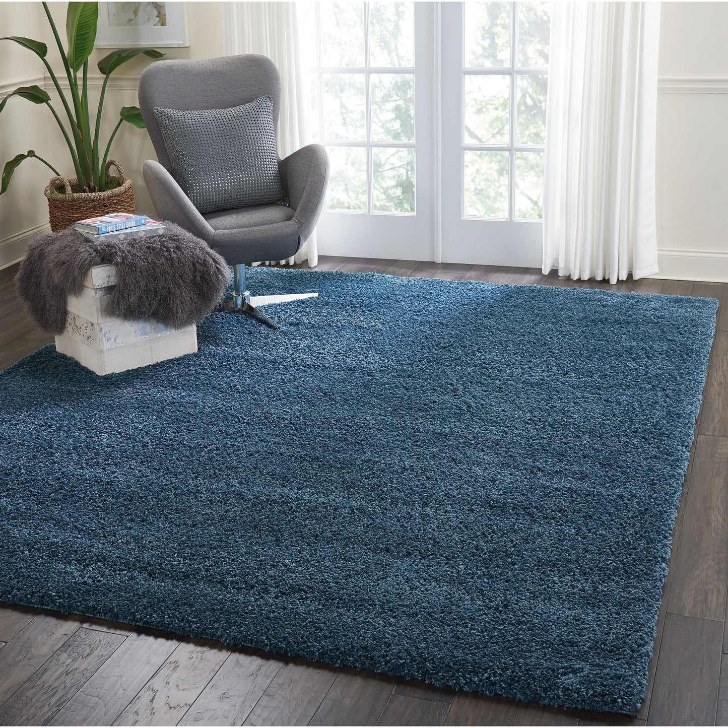 Nourison Malibu Shag Moderner Plüsch-Teppich in fester Ausführung