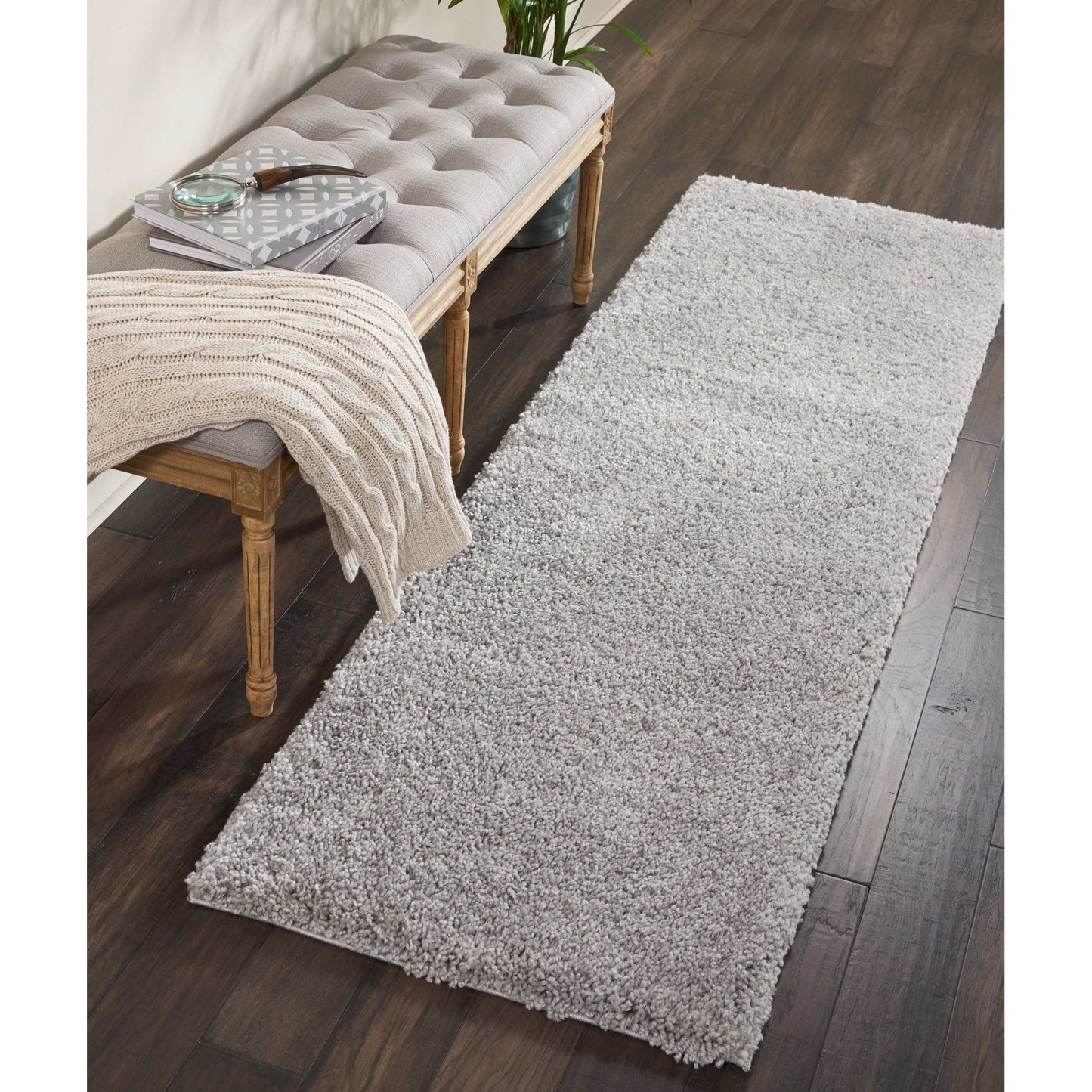 Nourison Malibu Shag Moderner Plüsch-Teppich in fester Ausführung