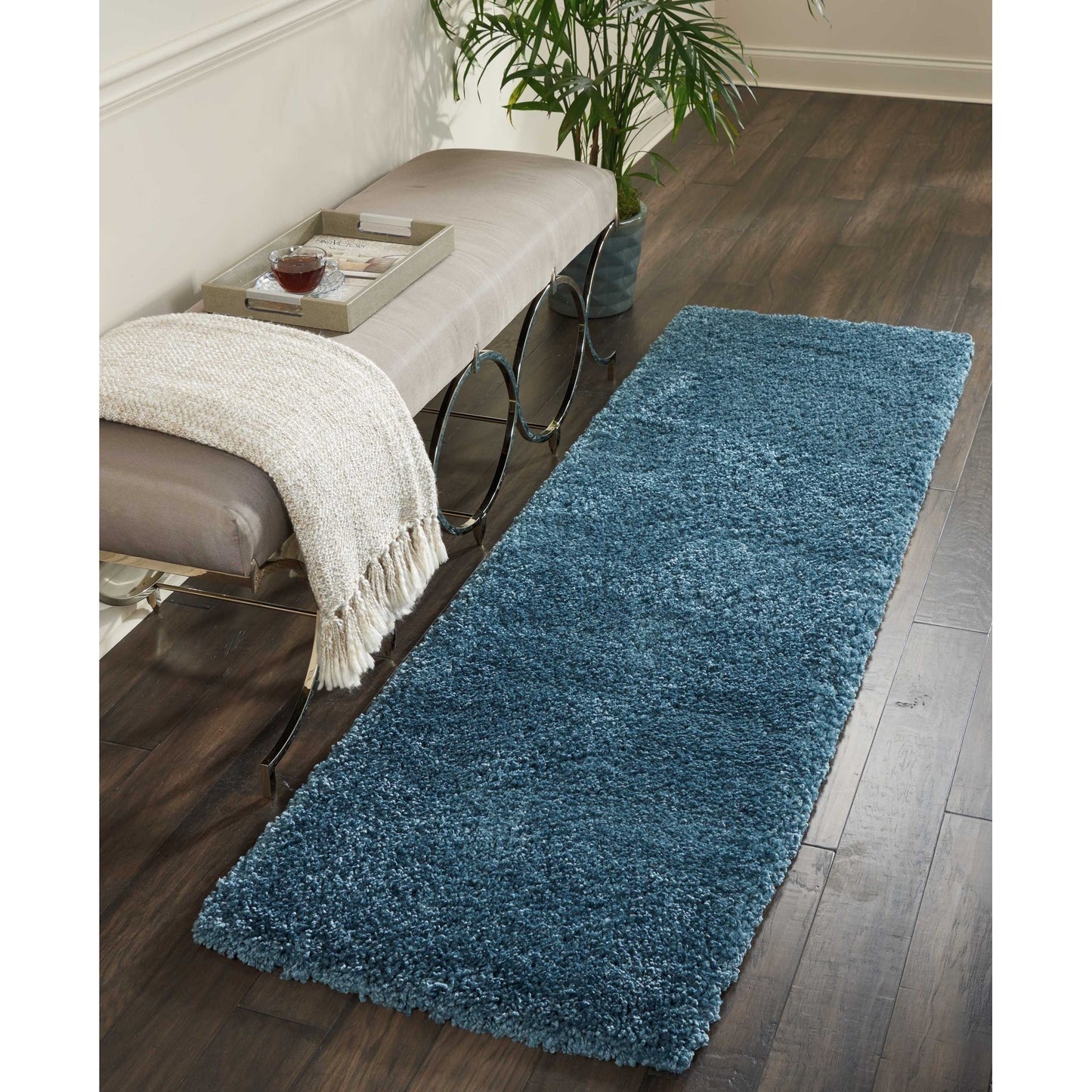 Nourison Malibu Shag Moderner Plüsch-Teppich in fester Ausführung