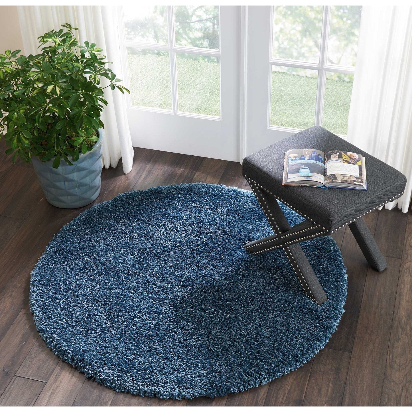 Nourison Malibu Shag Moderner Plüsch-Teppich in fester Ausführung