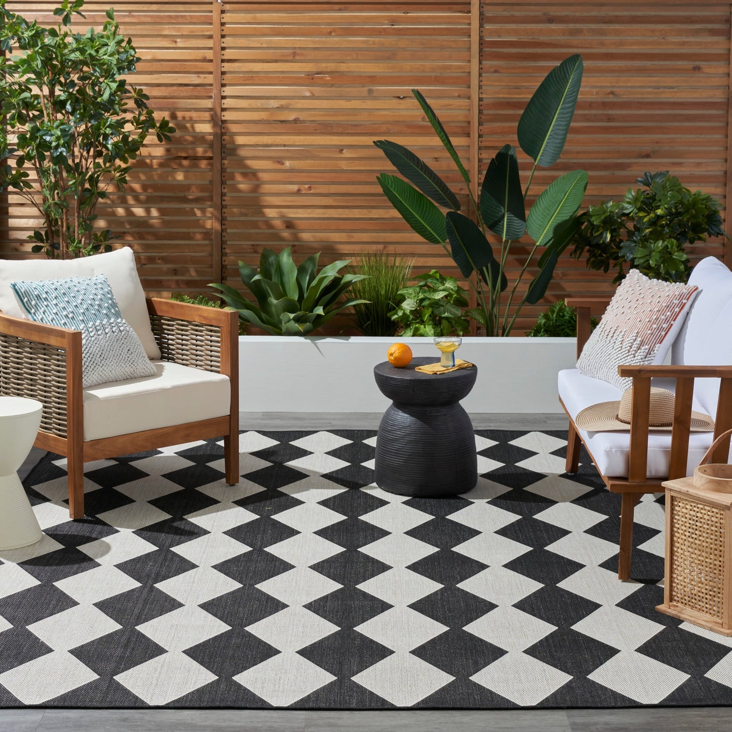 Nourison Positano Geometrischer Teppich für drinnen und draußen