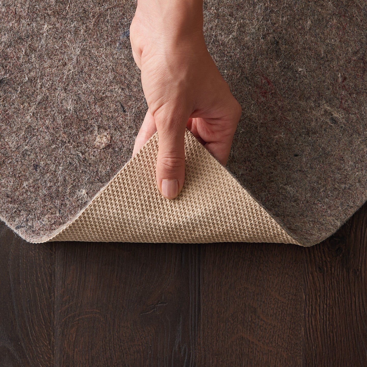 Nourison Reversible rutschfeste Teppichunterlage mit zwei Oberflächen – Hellbraun