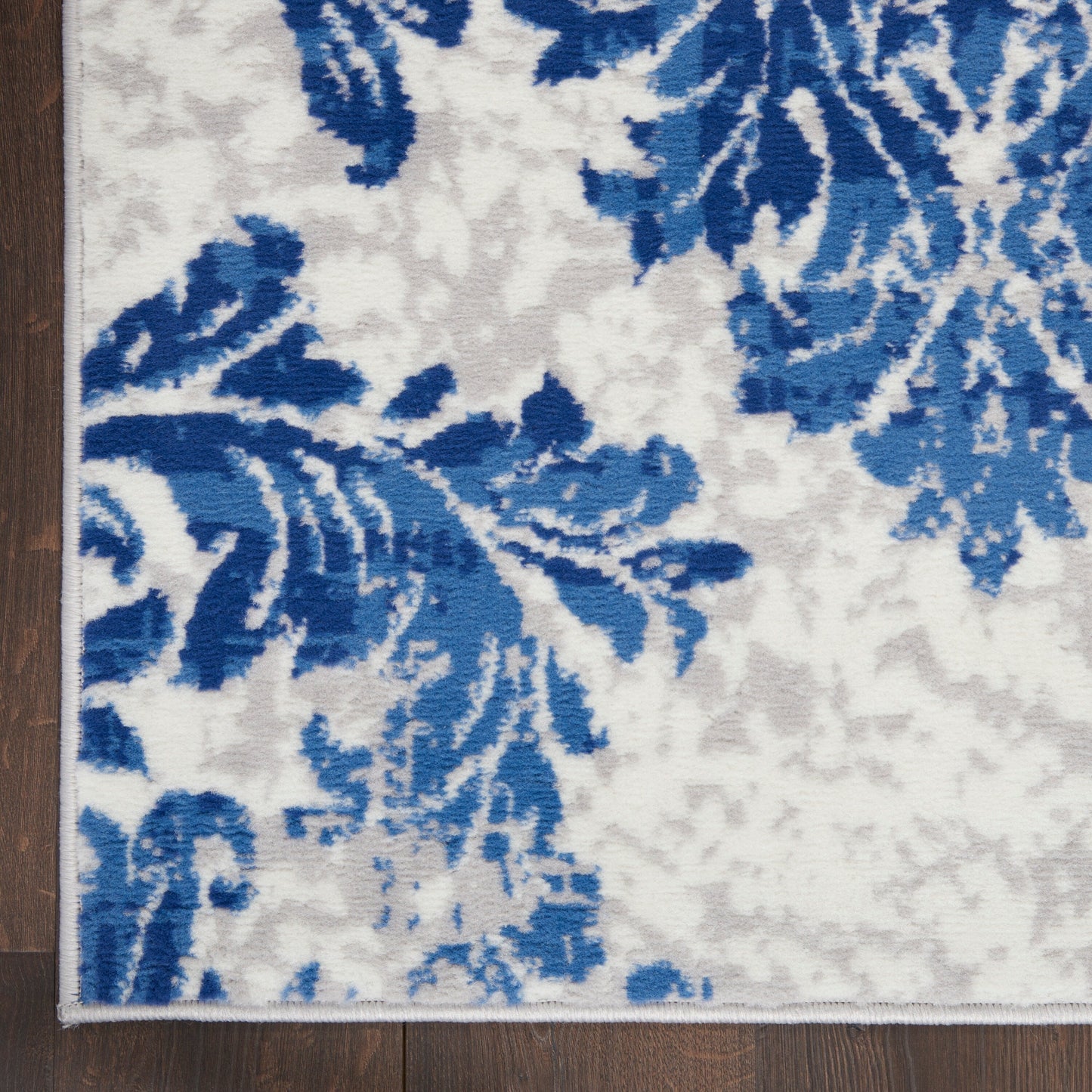 Nourison Whimsicle French Country Botanical Elfenbein-Marine-Teppich