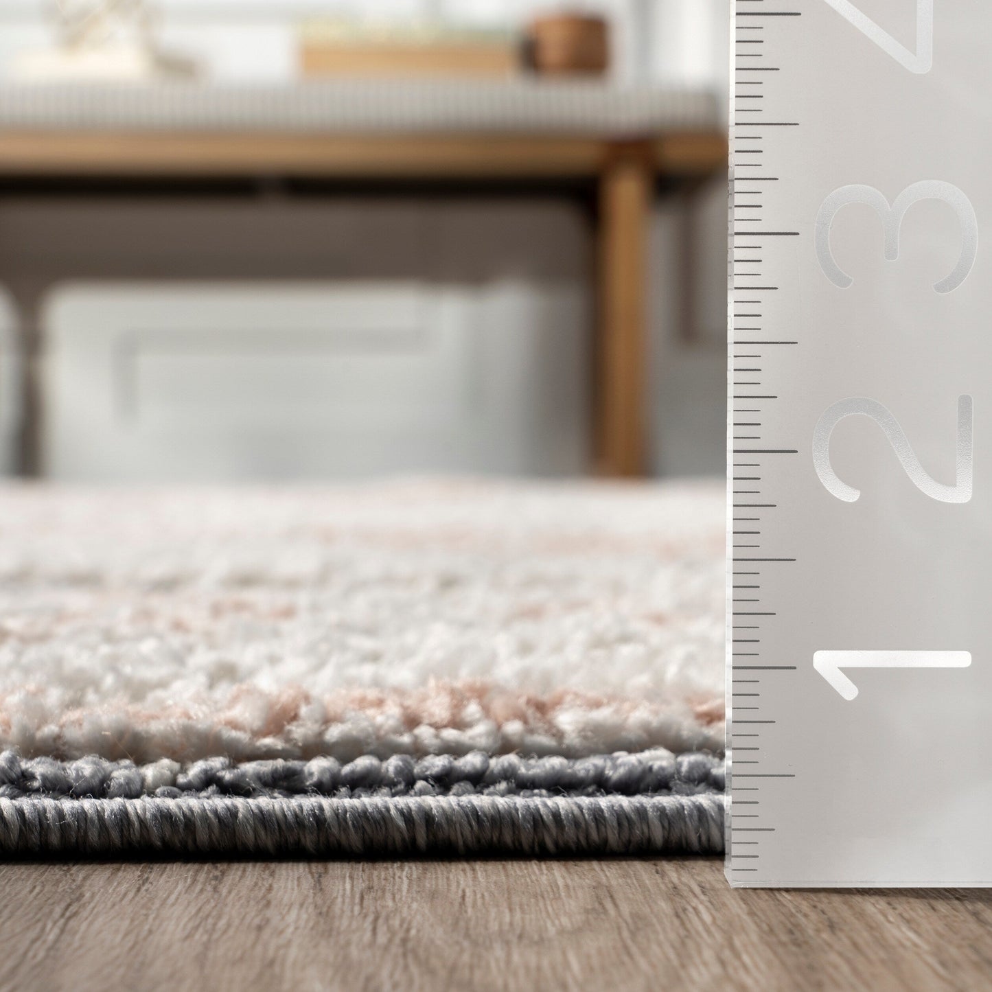 Nuloom-Akazien-Teppich mit Rautenquasten