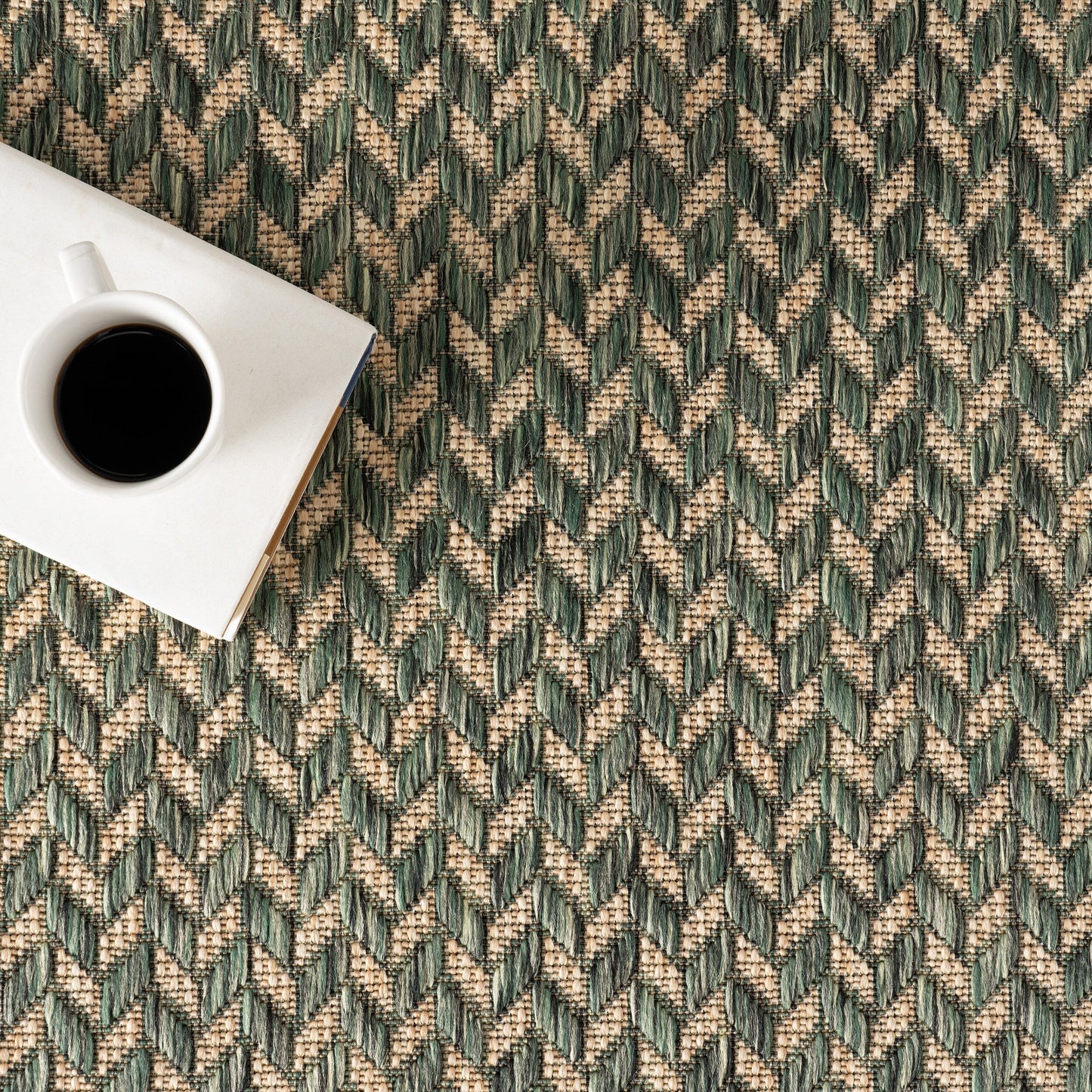 Nuloom Camryn Fischgräten-Teppich für drinnen und draußen