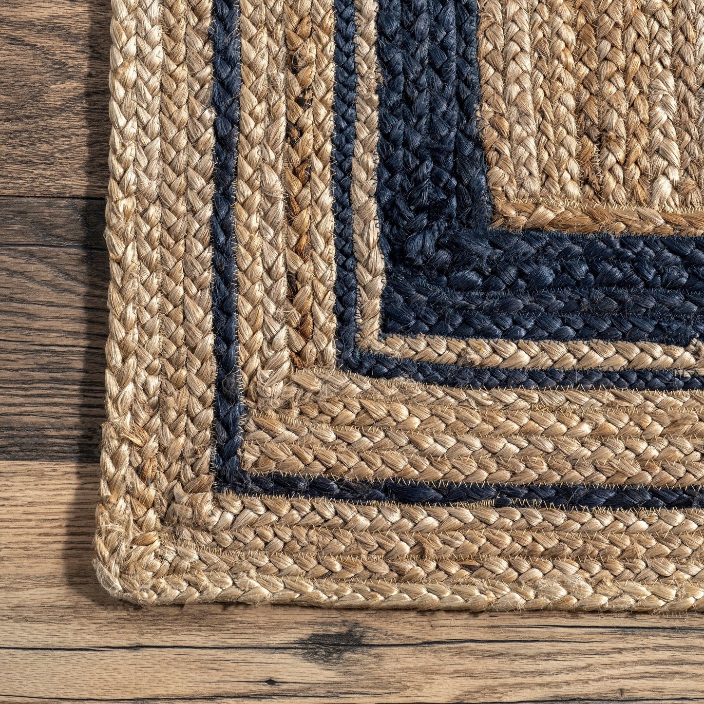 Nuloom Rikki Coastal Geflochtener Jute-Teppich