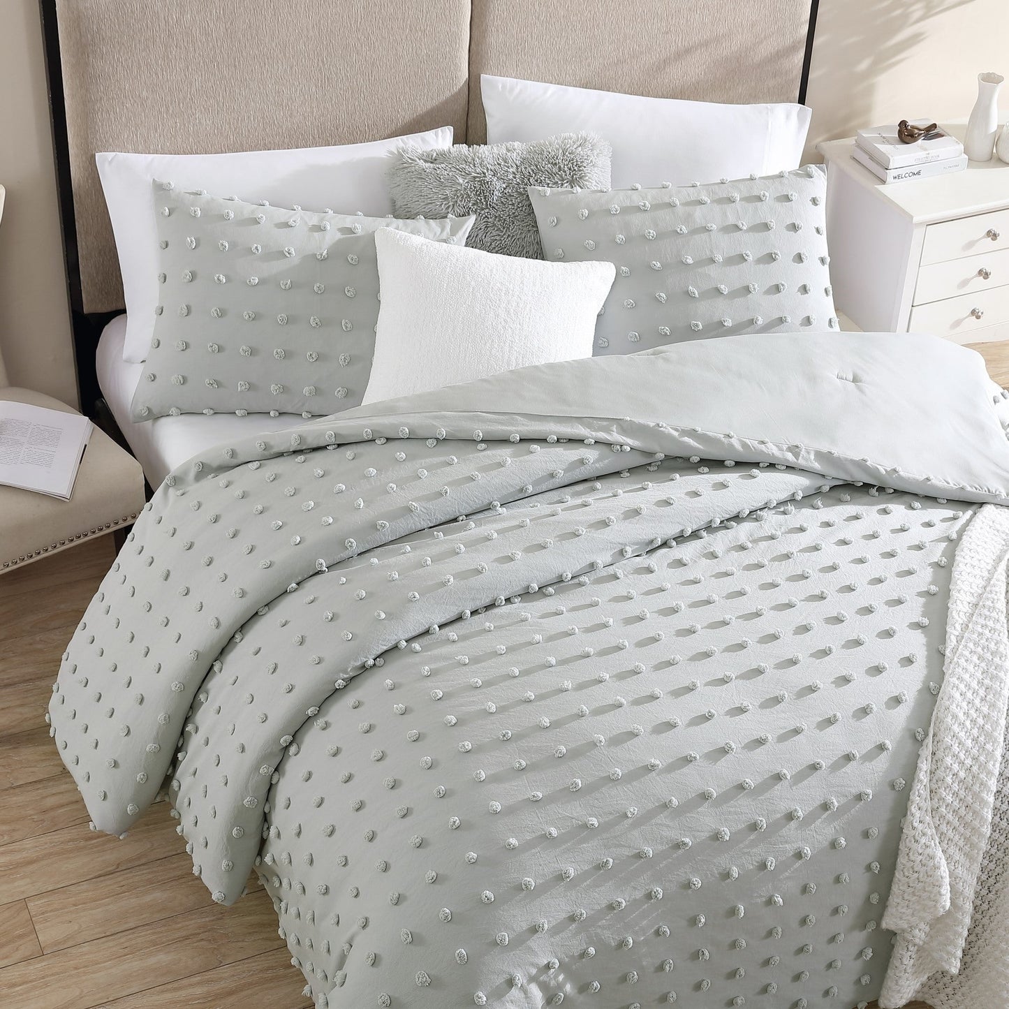 Swift Home Ultraweiches 3-teiliges Mikrofaser-Bettwäscheset mit Pom Pom