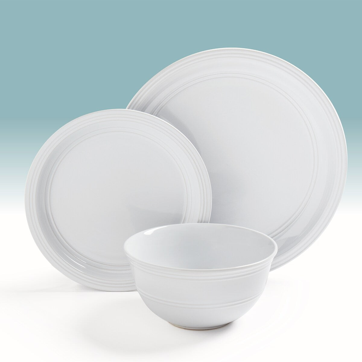 Tabletops Gallery Farmhouse 12-teiliges, rundes Tafelservice aus weißem Steingut – Service für 4 Personen