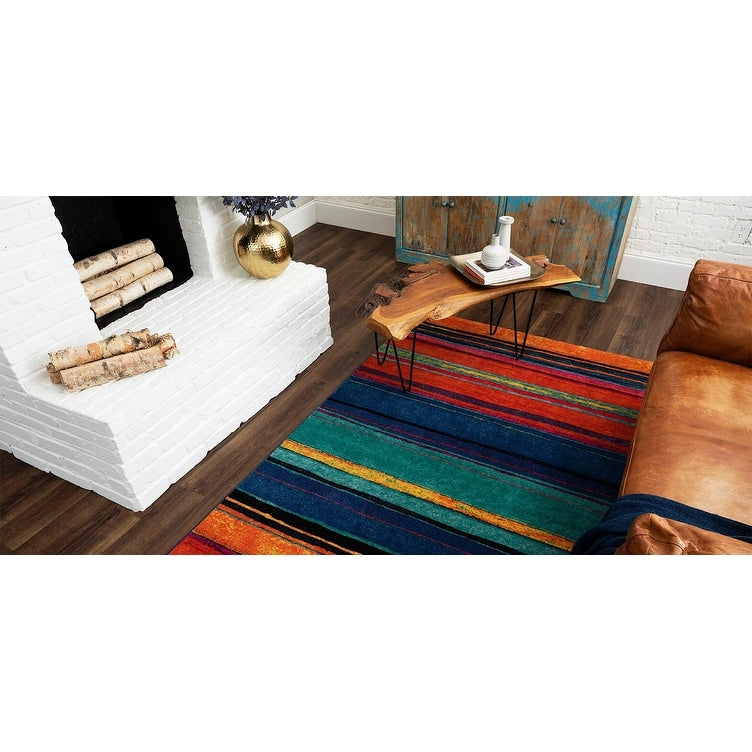 The Curated Nomad Sultan Mehrfarbig gestreifter Boho-Teppich