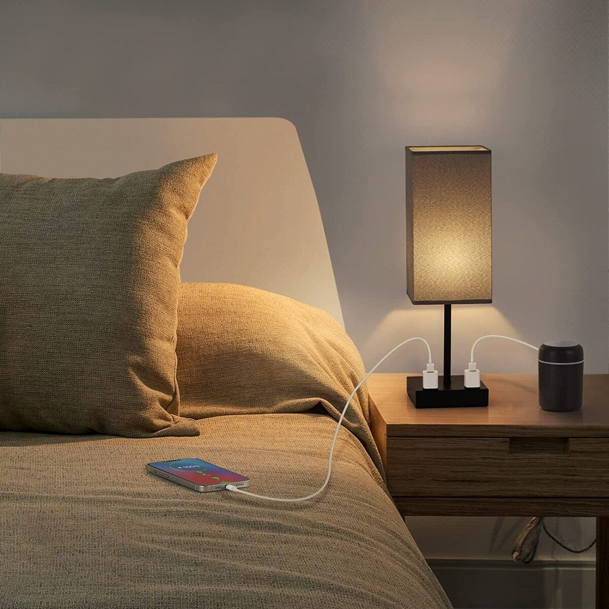 Tischlampen mit Touch-Steuerung, 2er-Set, Nachttischlampe mit Steckdose – 2 Stück