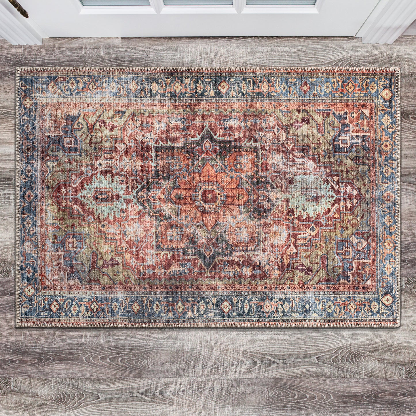 Traditioneller, maschinenwaschbarer Teppich im Used-Look