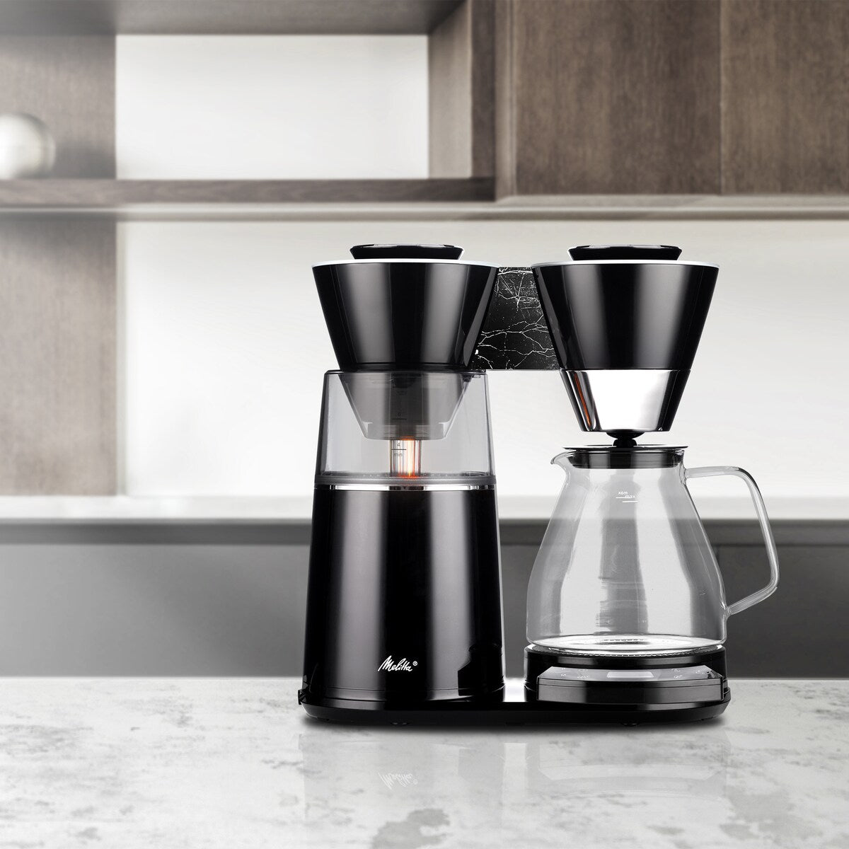 Vision 12-Tassen-Luxus-Filterkaffeemaschine mit drehbarem Armaturenbrett
