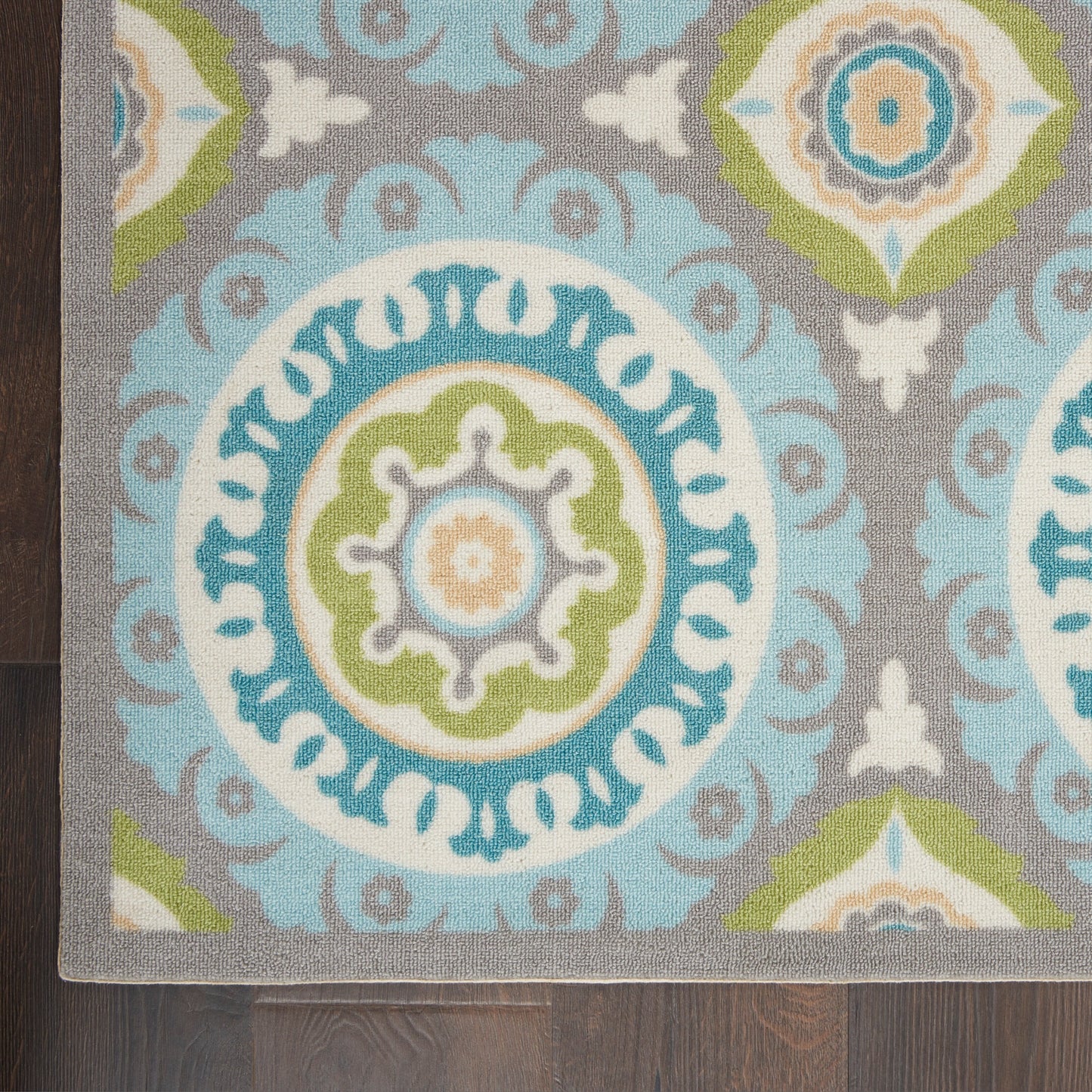 Waverly Sun N' Shade Indoor Outdoor Boho Medallion Area Teppich
