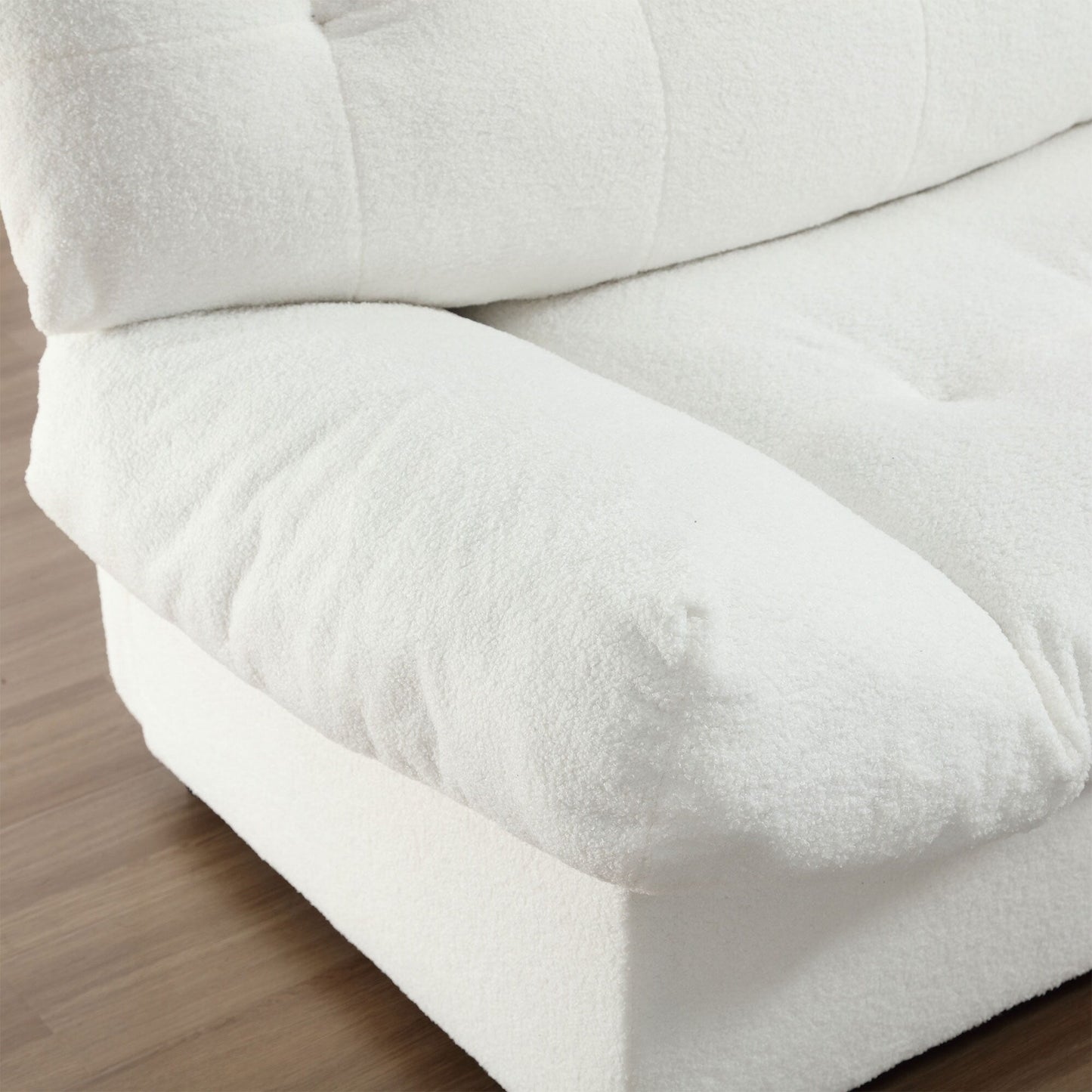 Weißes 96.46-Stoff-2-Sitzer-Sofa mit Knopfheftung, bequemer und stabiler Rahmen für Wohnungen und Wohnzimmer