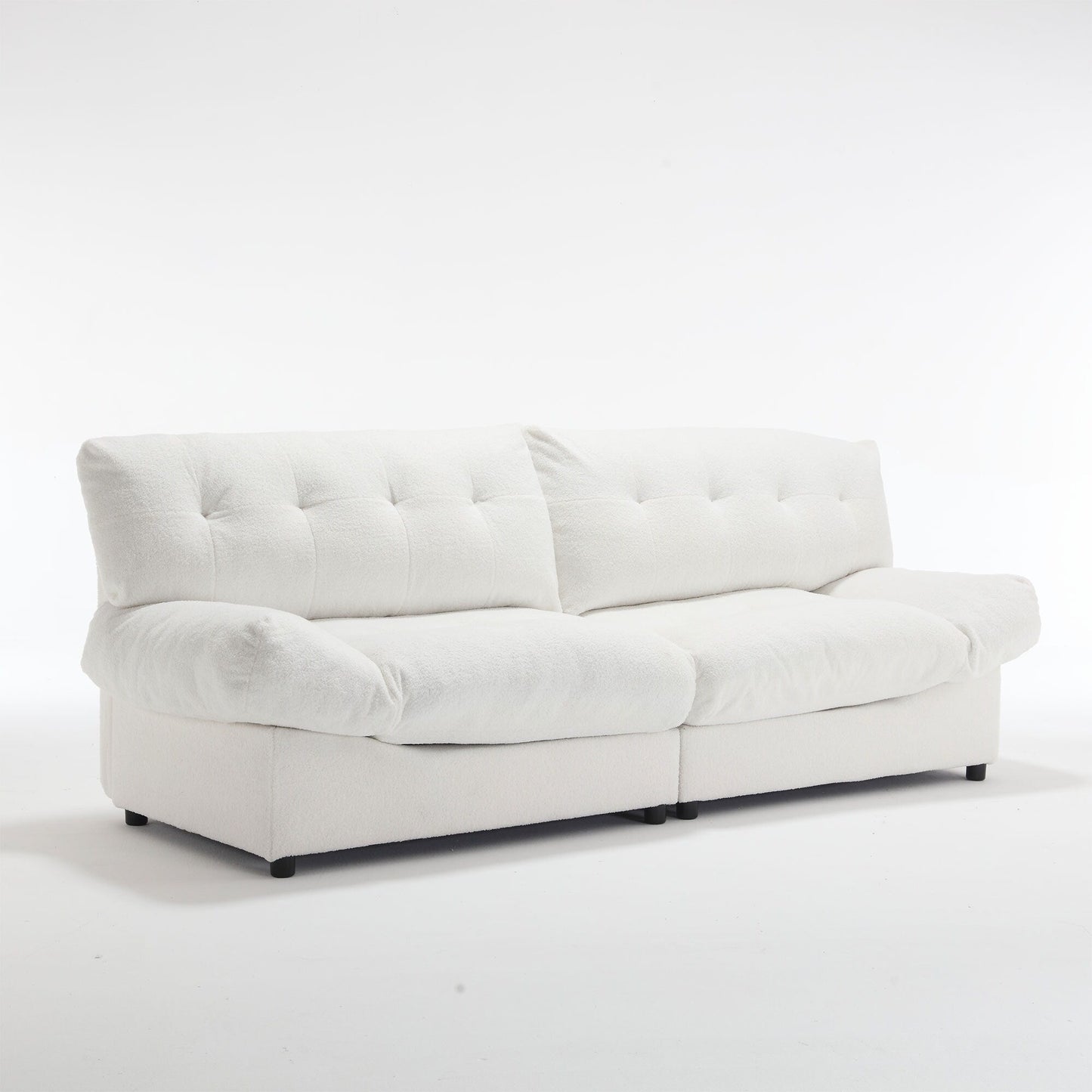 Weißes 244 cm großes 2-Sitzer-Sofa aus Stoff mit Knopfheftung, bequemer und stabiler Rahmen für Wohnzimmer und Wohnung