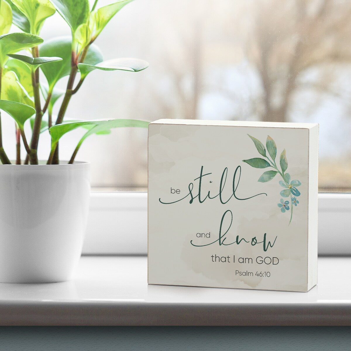 Holzblock-Dekor-Nachricht „Be Still and Know“ – Schild, 9,5 cm im Quadrat, hergestellt in den USA – Multi-40