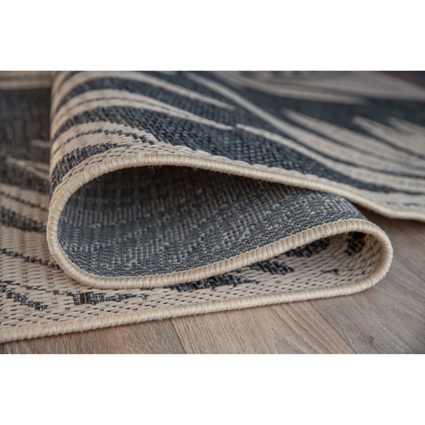 World Rug Gallery – Moderner Teppich für drinnen und draußen mit Blumenmuster