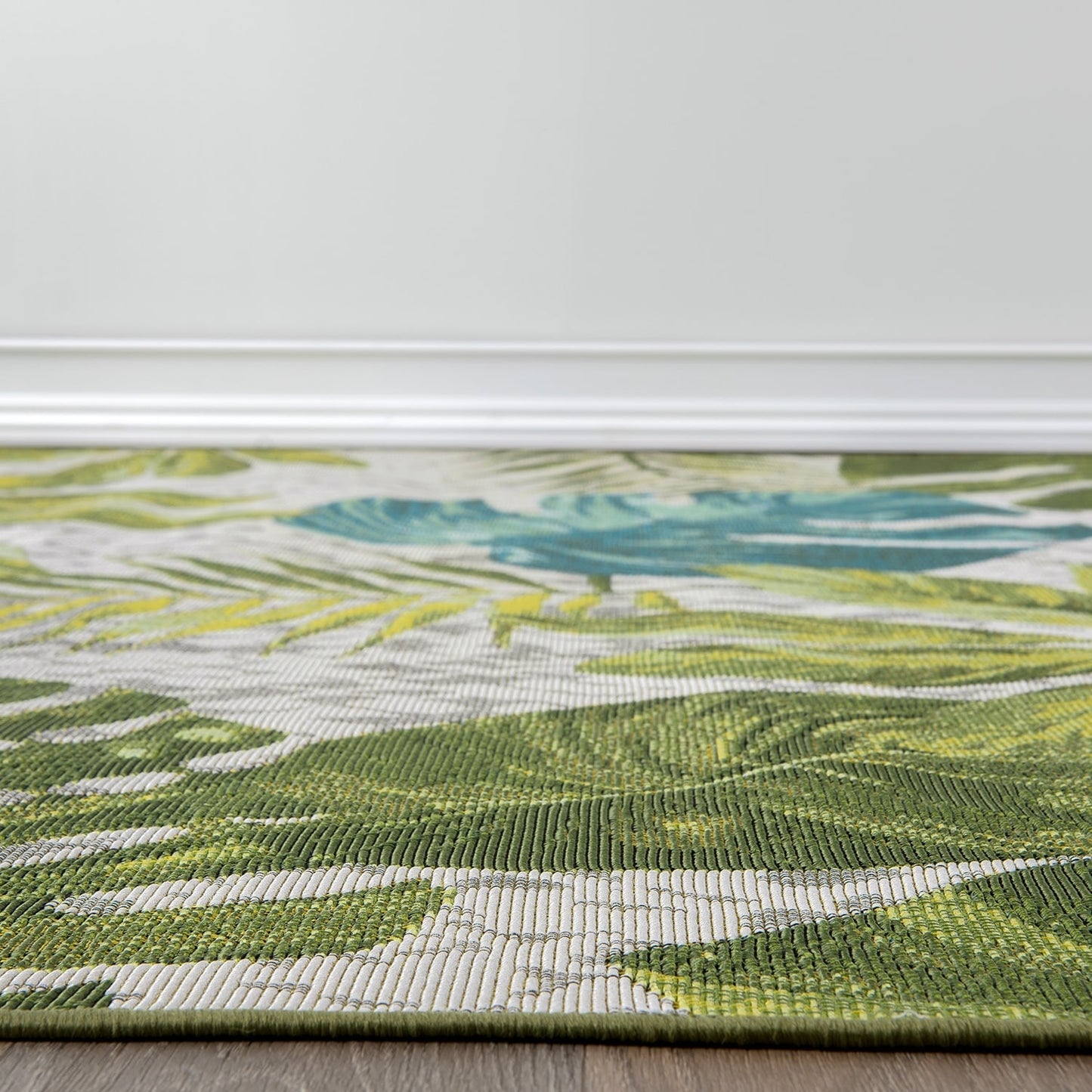 World Rug Gallery – Moderner Teppich für drinnen und draußen mit tropischem Blumenmuster