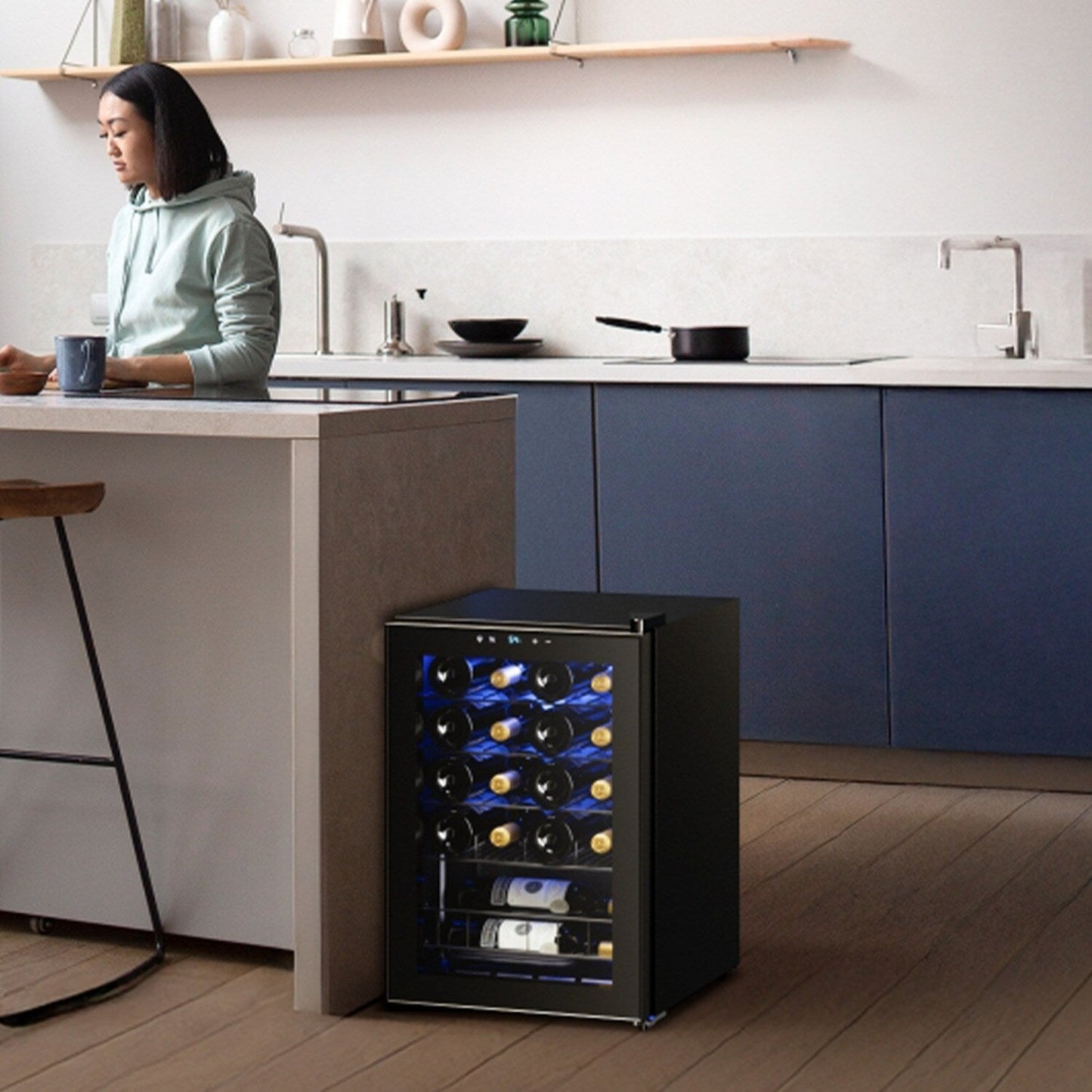 17 Zoll Wein-/Getränkekühlschrank, 20 Flaschen, freistehend, digitale Temperaturregelung