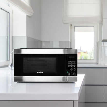 0,9 Kubikfuß 900 W Tischmikrowelle in Schwarz mit One Touch Express Cooking
