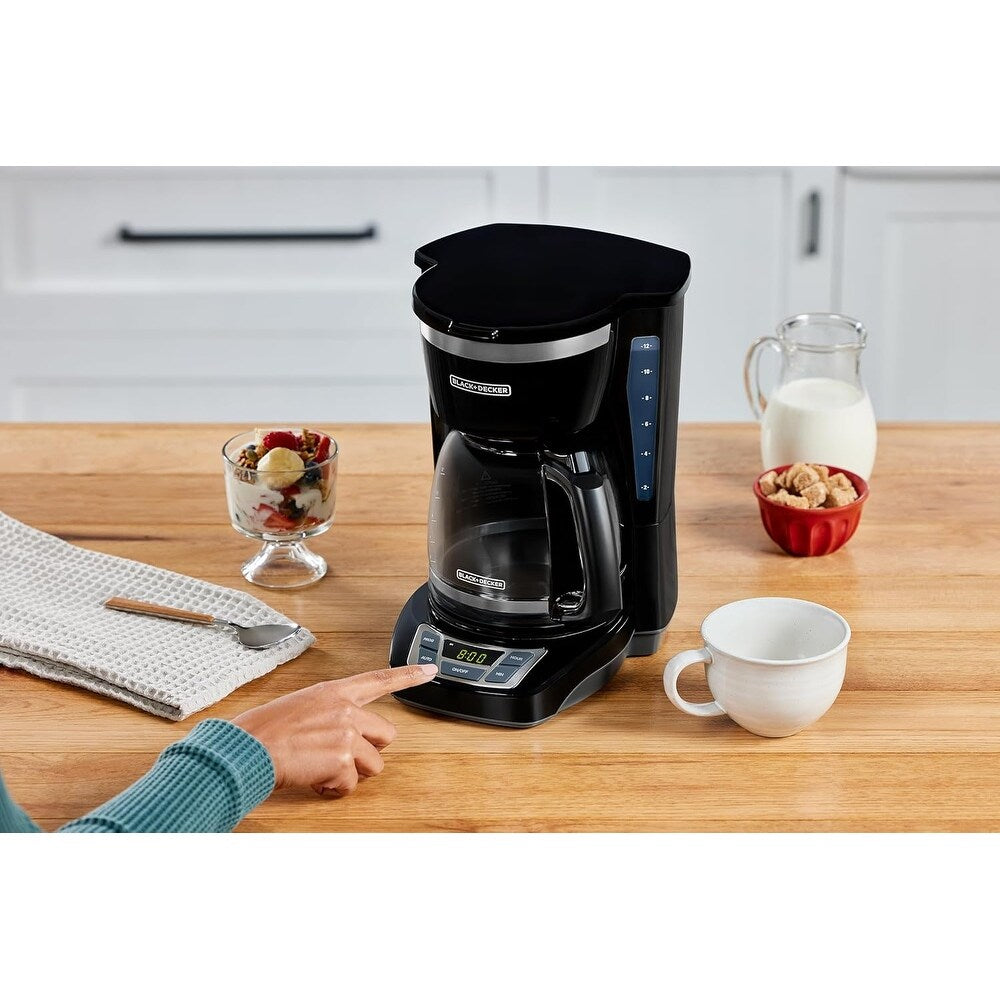 Digitale Kaffeemaschine für 12 Tassen, programmierbar, waschbarer Filter, Sneak-A-Cup, automatisches Brühen, Warmhalteplatte, schwarz