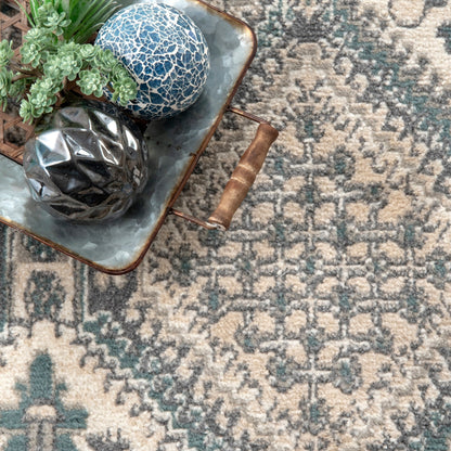 Nuloom Becca Traditioneller gefliester Teppich