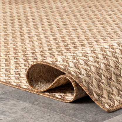 Nuloom Camryn Fischgräten-Teppich für drinnen und draußen