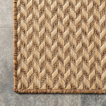 Nuloom Camryn Fischgräten-Teppich für drinnen und draußen