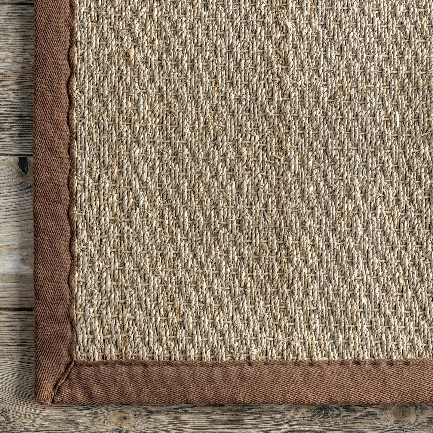 Nuloom Kiana Casual Teppich mit Seegrasrand