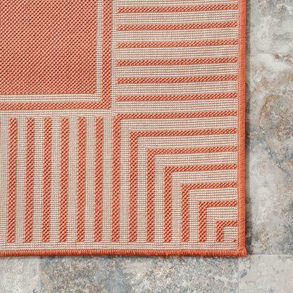 Nuloom Leah Classic Bordered Indoor/Outdoor-Teppich