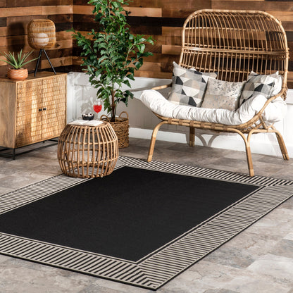 Nuloom Leah Classic Bordered Indoor/Outdoor-Teppich