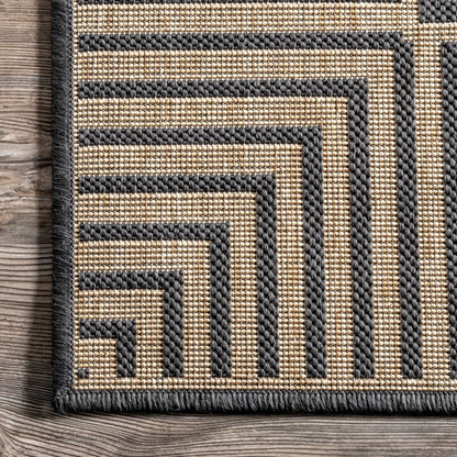 Nuloom Leah Classic Bordered Indoor/Outdoor-Teppich