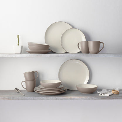 Noritake Colorwave 16-teiliges Coupe-Geschirrset, Service für 4