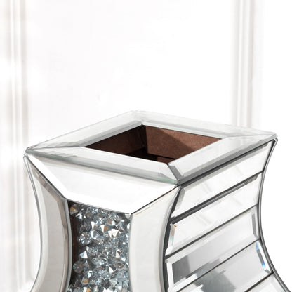 Hohe Bodenvase aus zerkleinerten Diamanten