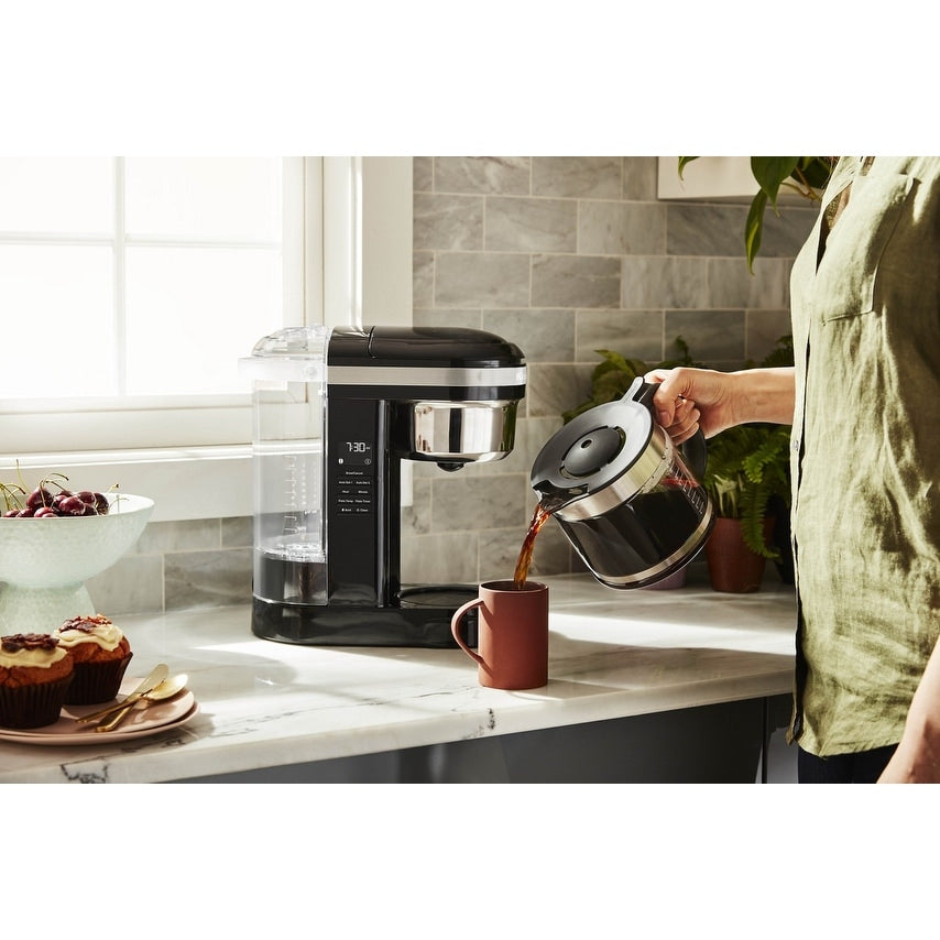 KitchenAid Filterkaffeemaschine für 12 Tassen mit Spiralbrause und programmierbarer