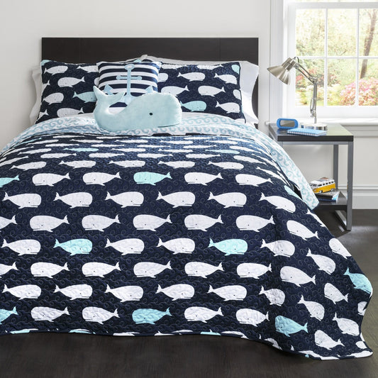Taylor &amp; Olive 5-teiliges Steppdeckenset mit Wal-Print „Lums“