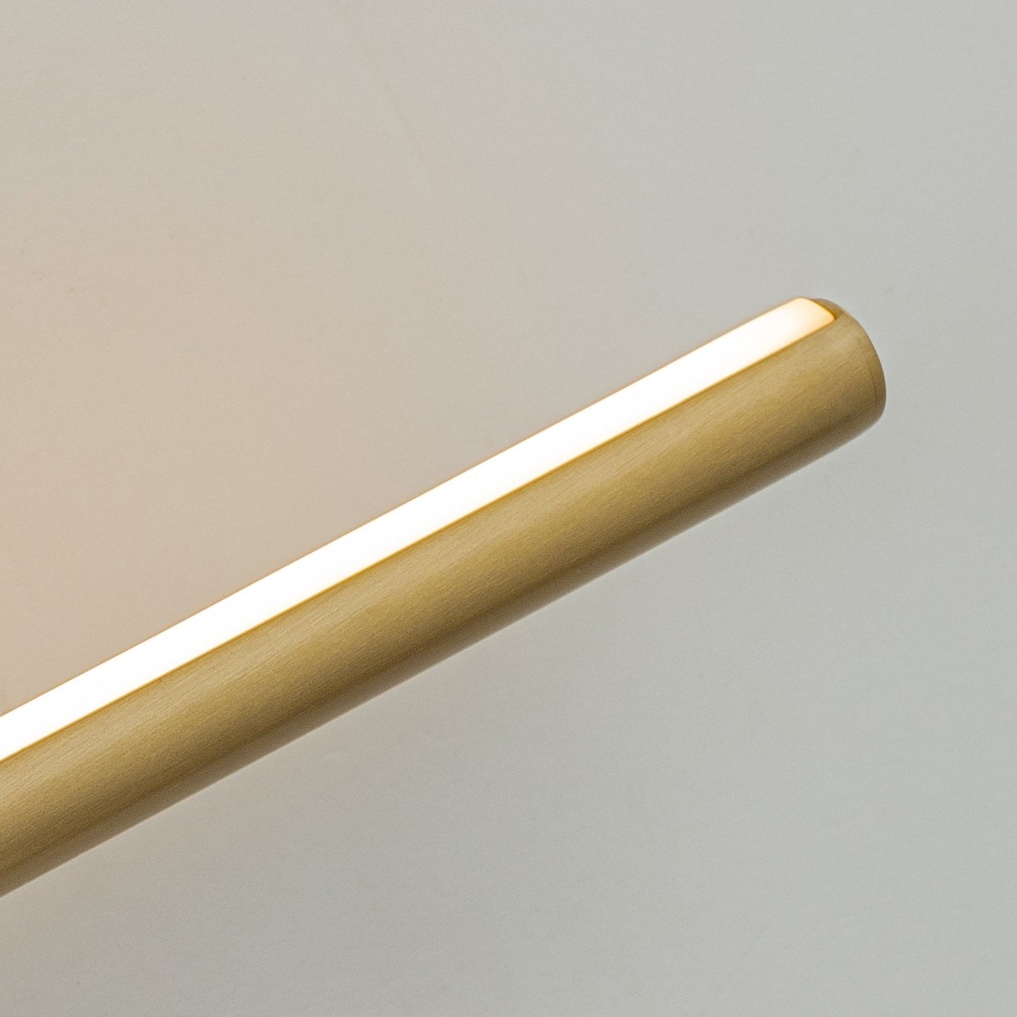 Minimalistische 2-flammige dimmbare LED-Waschtischleuchte, lineare Metall-Wandleuchte