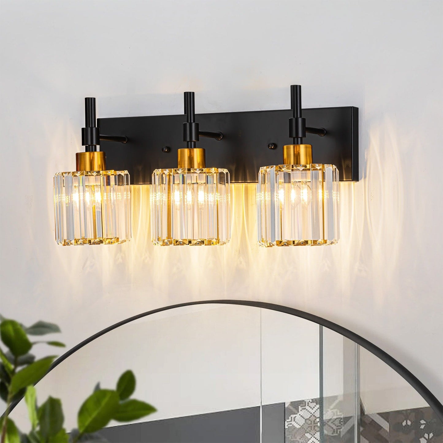 Moderne dimmbare Kristall-Badezimmer-Wandleuchten mit Waschtischleuchten und Kristallschirmen