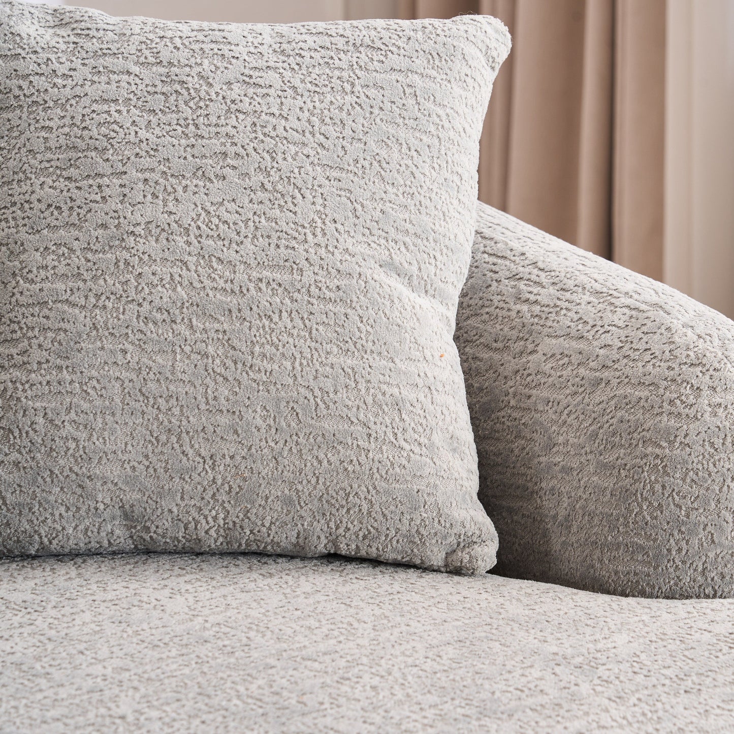 Modern Chenille L-Shaped Modular Sectional Sofa with Curved Chaise and 4 Pillows for Living Room