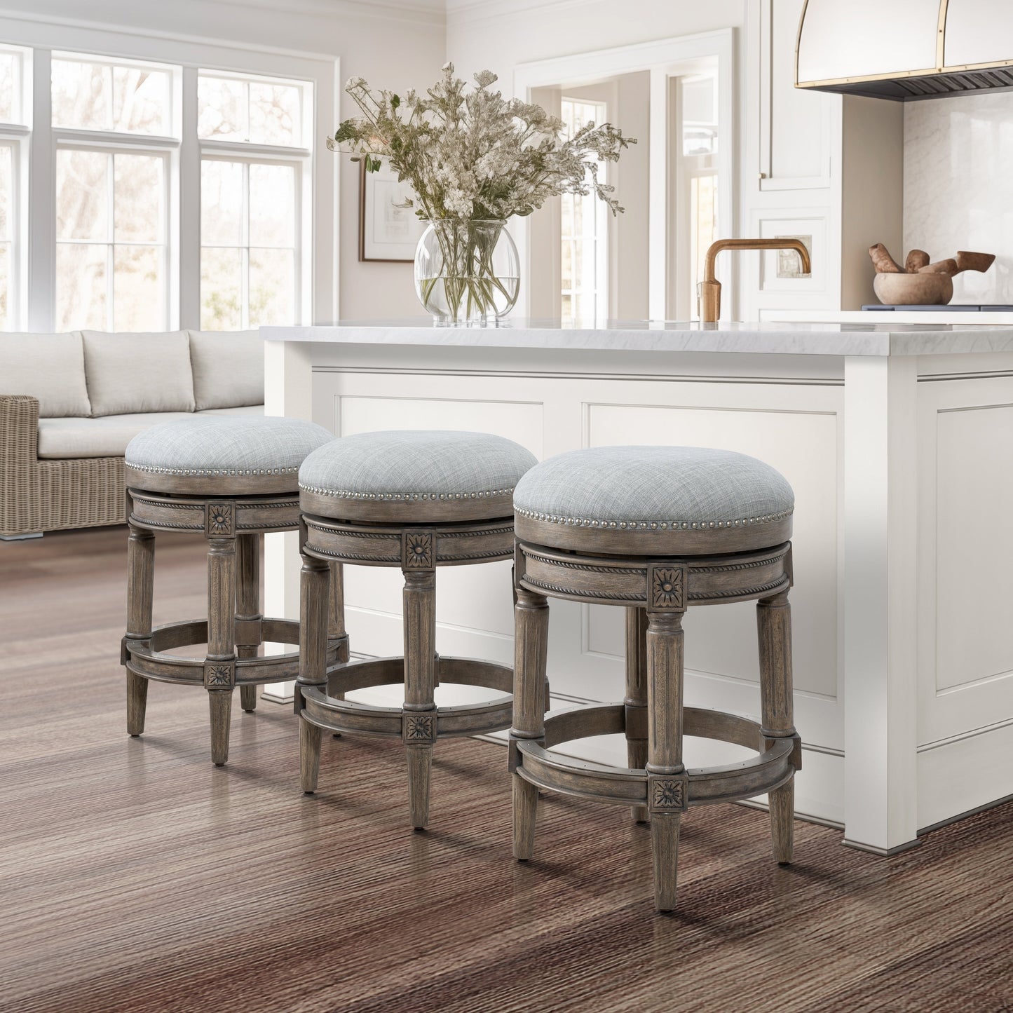 New Ridge Home Goods Chapman Barhocker, rückenfrei, drehbar, 26 Zoll, Thekenhöhe – Thekenhöhe