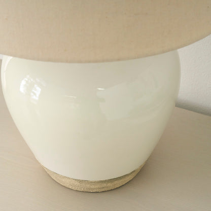 Nourison 20 Rustikale Keramiktopf-Tischlampe